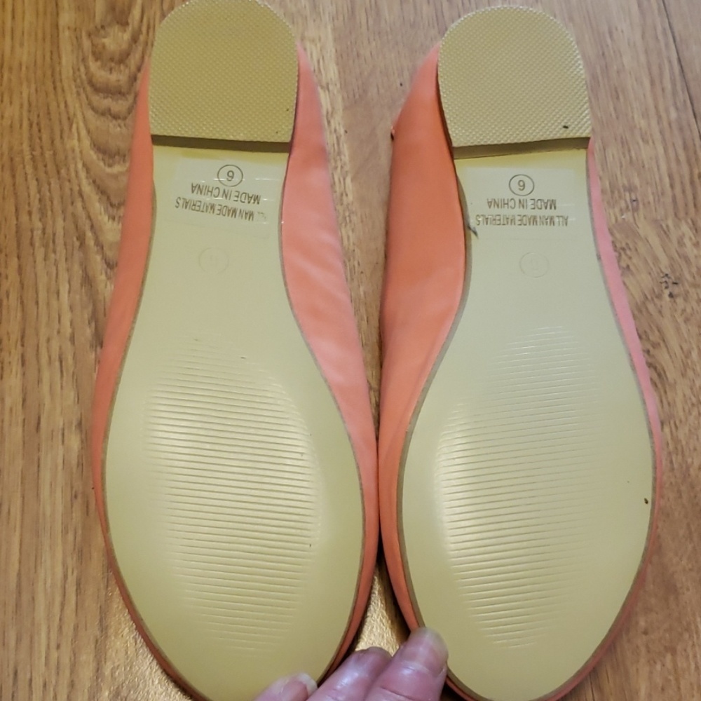 NWOT Chase & Chloe coral ballet flats sz 6 - Picture 5 of 5